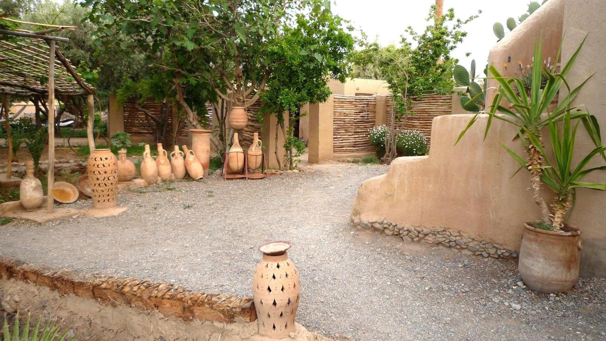 לינה וארוחת בוקר Les Jardins De סקורה מראה חיצוני תמונה